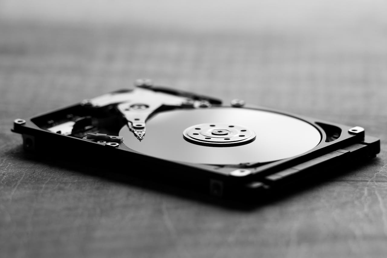 Dyski HDD i SSD