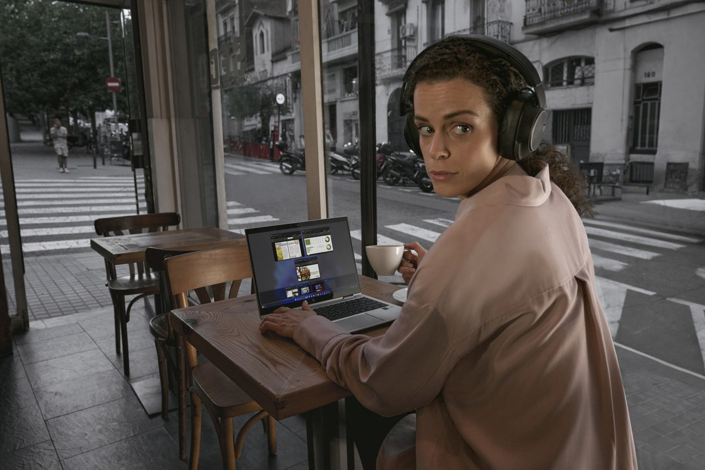 HP EliteBook 860 G11 Ultra 5 135U 16.0"WUXGA 400nits AG 16GB DDR5 SSD512 Intel Arc W11Pro 3Y OnSite