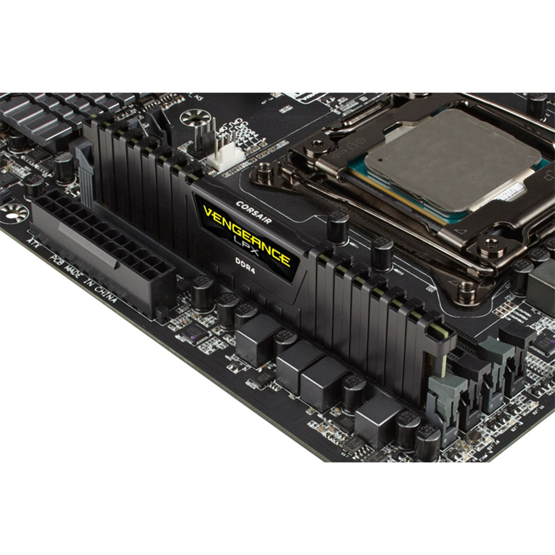 Zestaw pamięci Corsair Vengeance LPX CMK16GX4M2A2666C16 (DDR4; 2 x 8 GB; 2666 MHz; CL16)