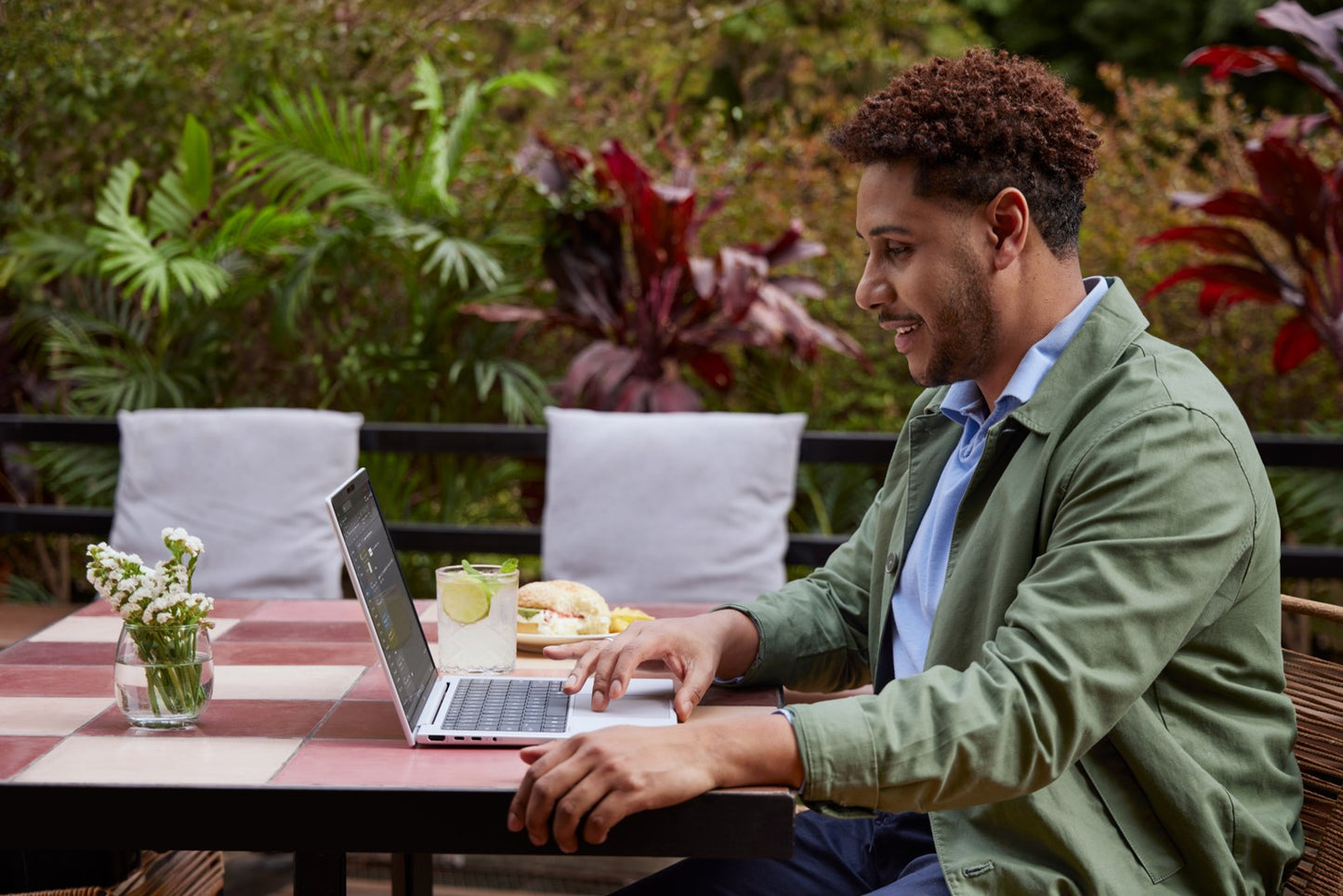 HP EliteBook X G1i Flip Ultra 7 258V 14.0" 2.5K Touch AG 120Hz 400nits 32GB DDR5 SSD1TB Intel Arc WWAN Cam 5MPx 68Wh W11Pro 3Y Onsite