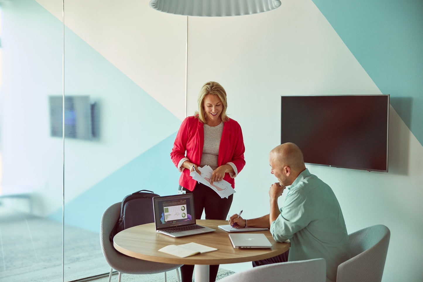 HP EliteBook X G1a Ryzen AI 9 HX PRO 375 14.0" 2.8K OLED+ Touch BrightView Eye Ease 400nits 120Hz 64GB LPDDR5x SSD2TB Radeon 890M Cam 5 MPx 74,5Wh W11Pro 3Y OnSite Glacier Silver