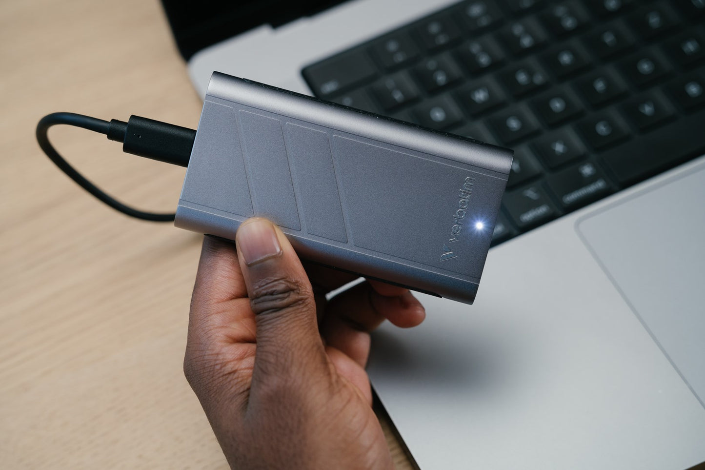 Verbatim TurboMetal SSD USB4 2TB USB Type-C USB4 Gen 2x2 Srebrny