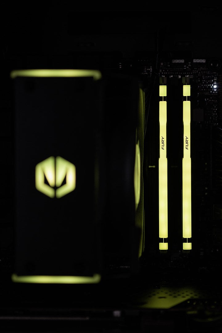 Actina iCUE 7500F/32GB/1TB/RX7800XT/750W