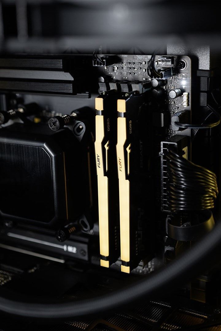 Actina Selection   9950X3D/32GB/2TB/RTX5080/850W/W
