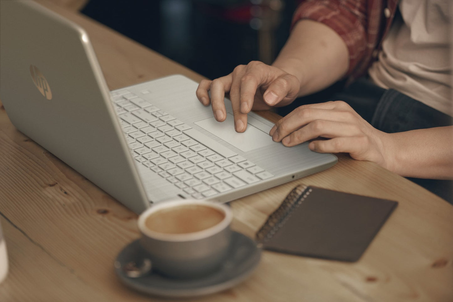 HP 15s-eq2289nw Ryzen 3 5300U 15,6”FHD AG IPS 16GB SSD512 Radeon RX Vega 6 Cam720p 41Wh Win11 2Y Natural Silver