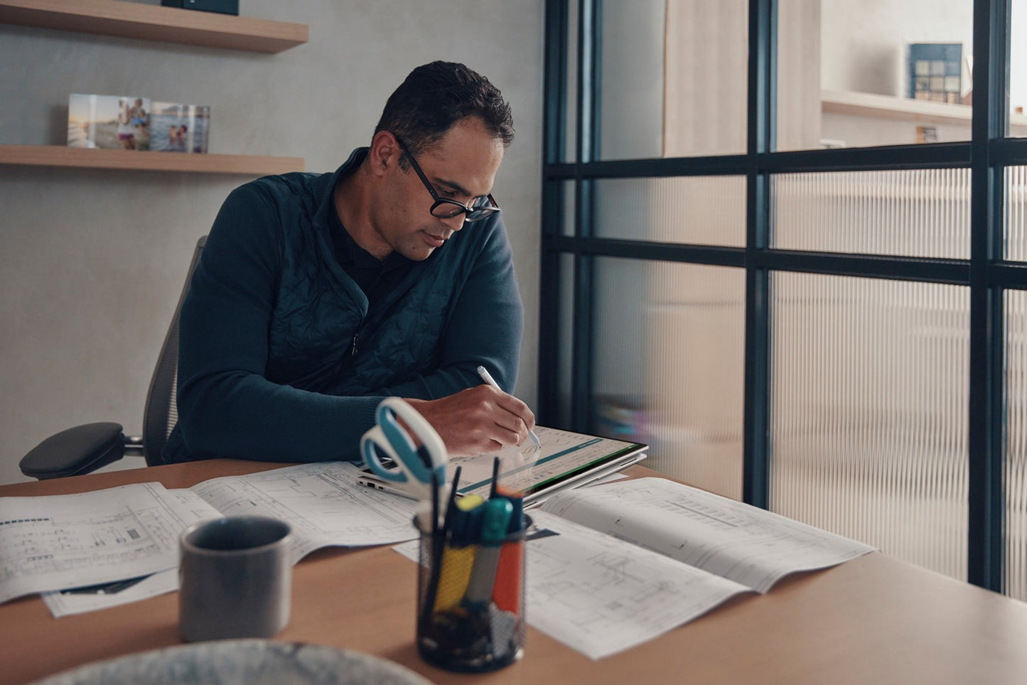 HP EliteBook 1040 14” G11 Ultra 7 155H 14.0"2.8K IPS OLED 400nits AG 32GB LPDDR5x-7500 SSD1TB Intel Arc W11Pro 3Y OnSite