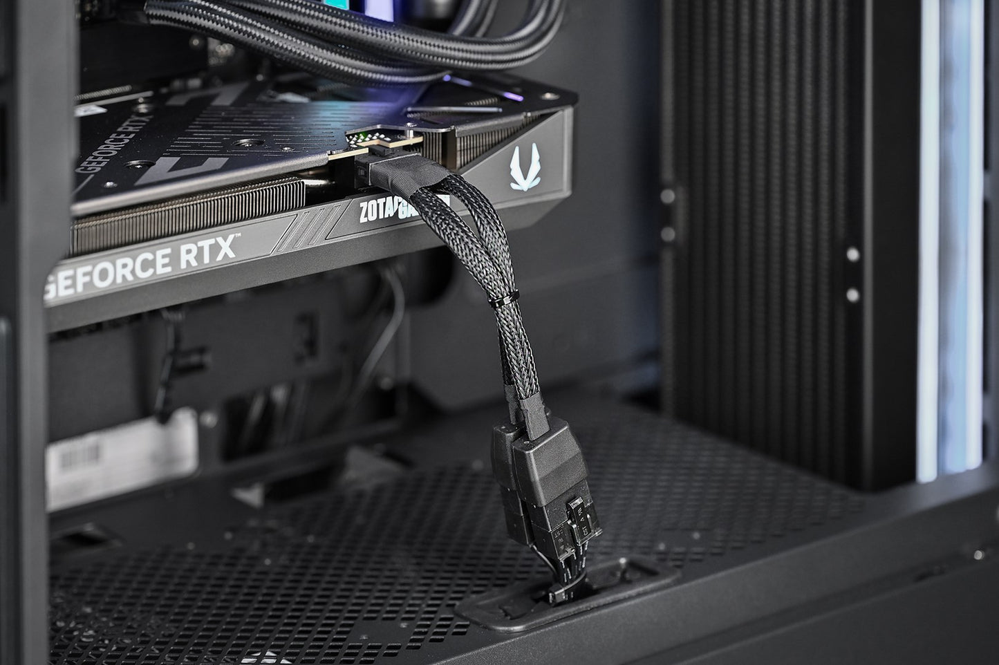 Actina SELECTION 245K/32GB/1TB/RTX5070/700W